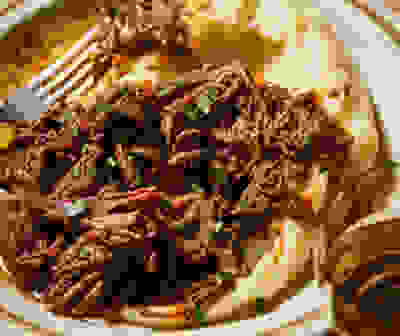 Slow-cooked beef rib ragù