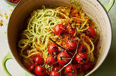 Spaghetti with avocado pesto, blistered tomatoes & paprika breadcrumbs 