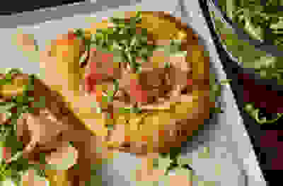 Speck & truffle pizzette