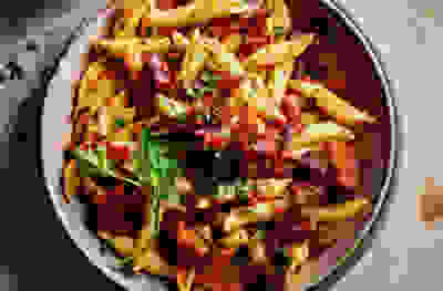 Speedy roasted pepper pasta with crunchy chorizo crumbs