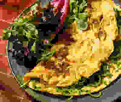 Spiced date omelette