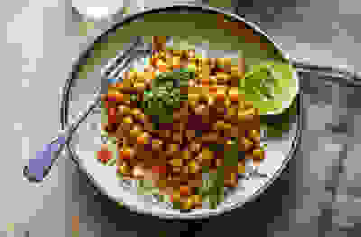 Chana bhaja (spicy fried chickpeas with minted yogurt)
