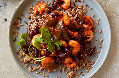 Spicy prawn & red bean chilli with rice