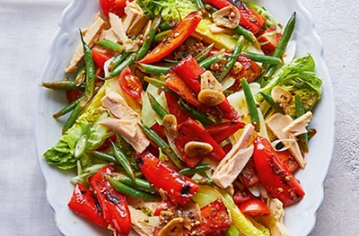 Tuna & roasted pepper salad